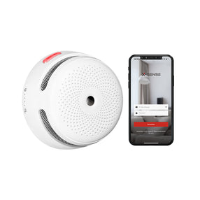 Ein X-Sense XS01-WX Alarm ertönt mit der App und einem Smartphone mit geöffneter Home Security Anmeldeseite.